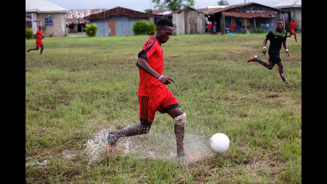 In Africa il calcio è giocato ovunque