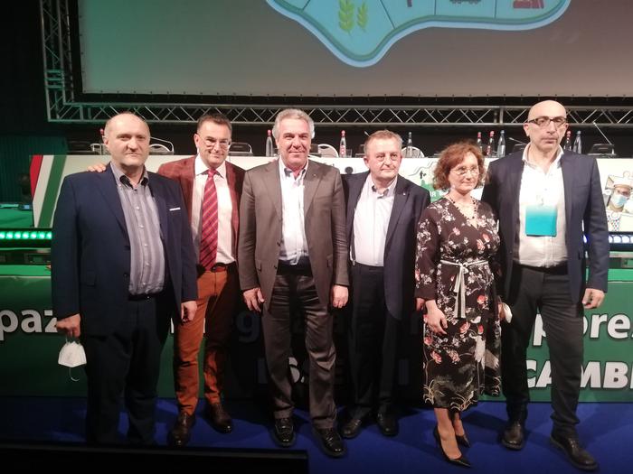 La segreteria della Cisl Lombardia con Sbarra